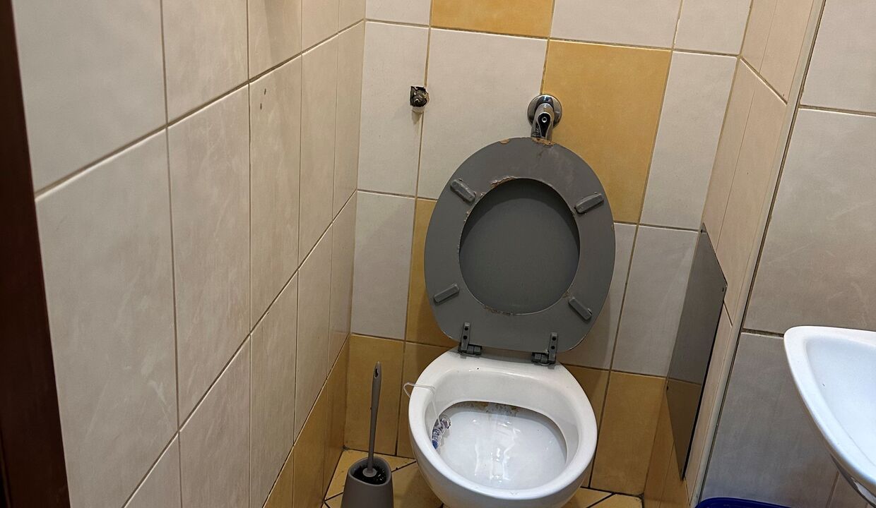 114929_90_26807