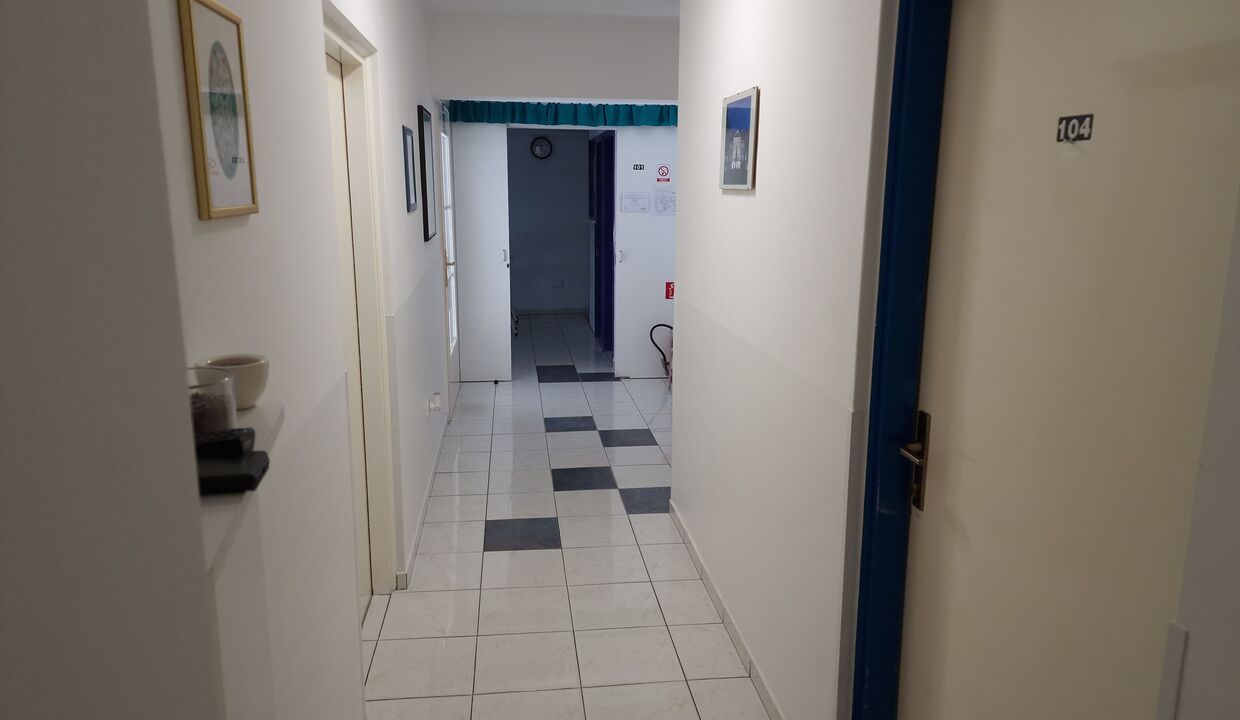 114990_190_27765