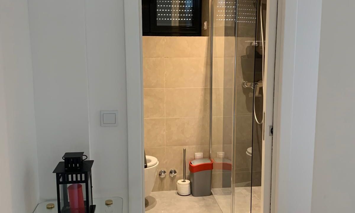 116343_80_45440