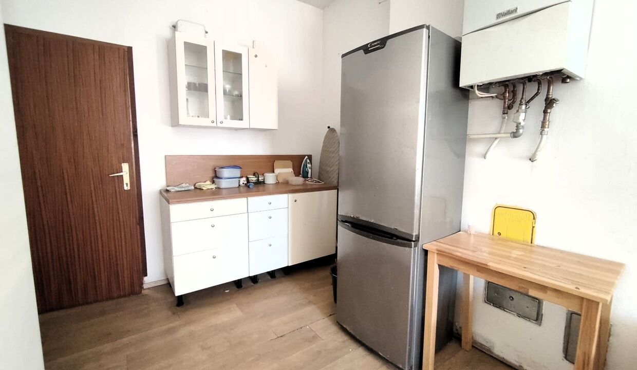 116444_90_46600