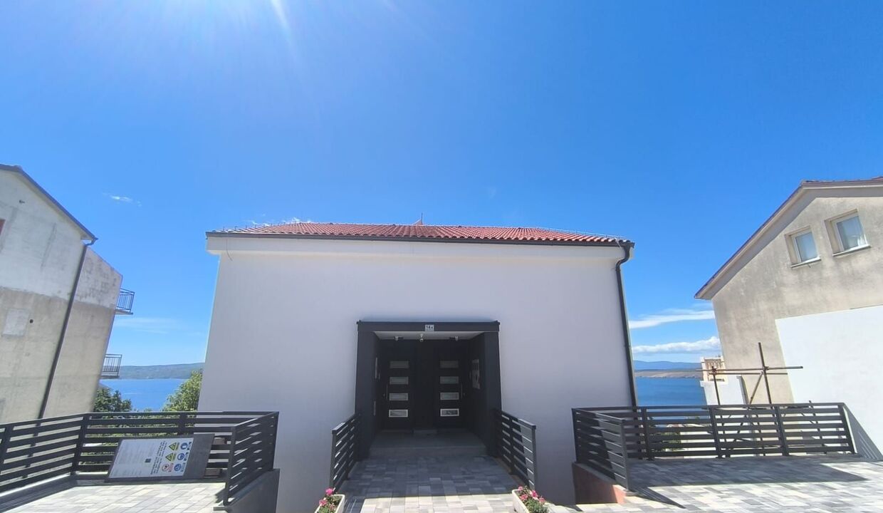 116571_60_47950