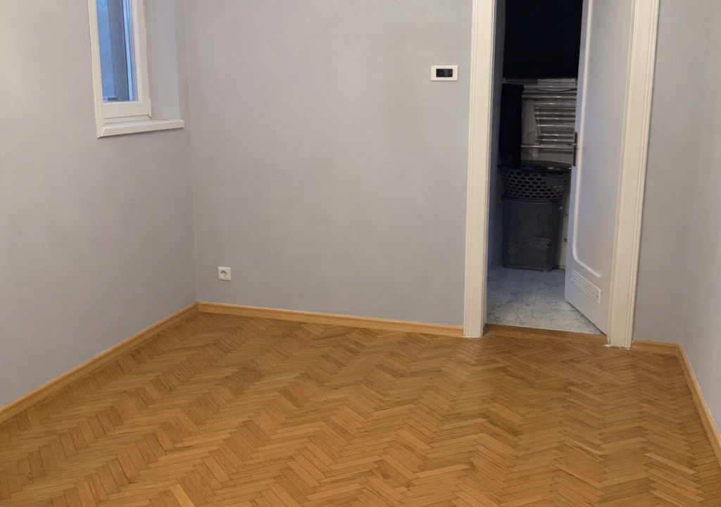 116598_40_48572