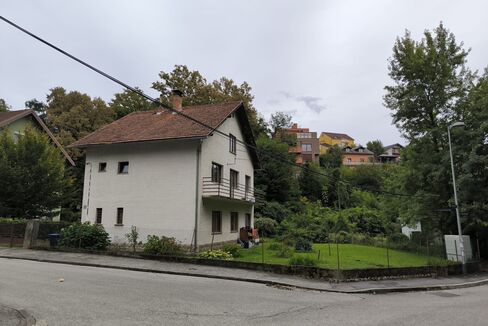 116671_10_49101