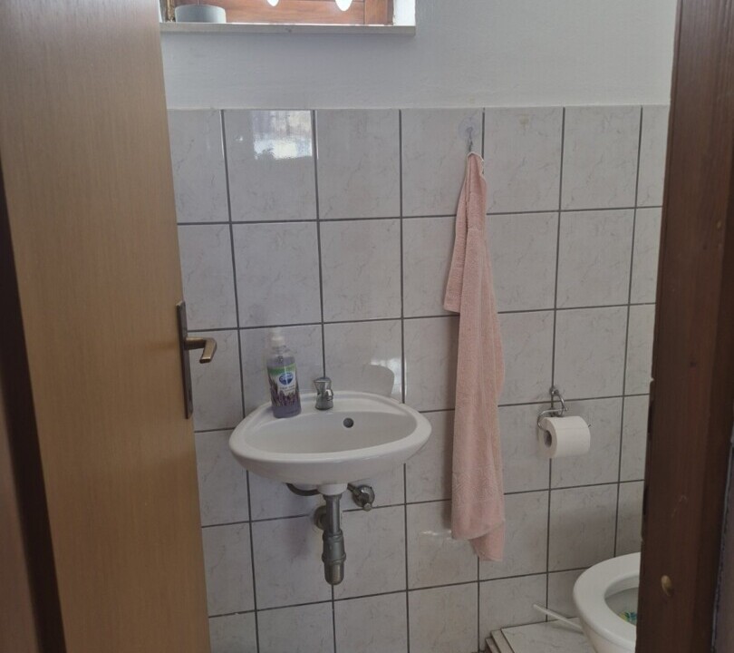 188807_9_1790622774